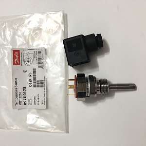 cam-bien-nhiet-do-danfoss-mbt-3250-40-85oc-pt-1000-ohm-l-50mm-g1-2-c-n-097u0173